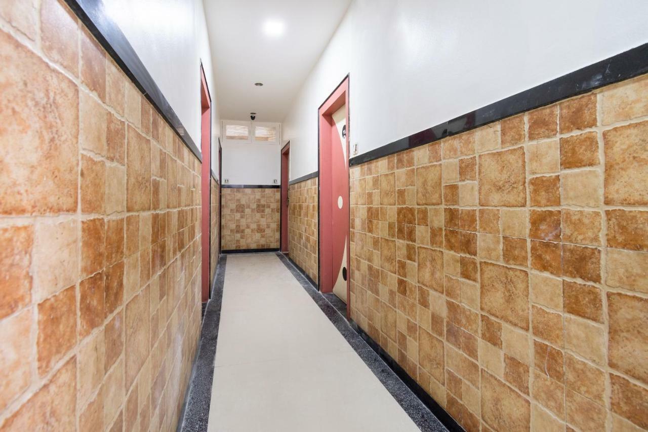 Spot On 42793 Hotel Gurukrupa Shirdi Dış mekan fotoğraf