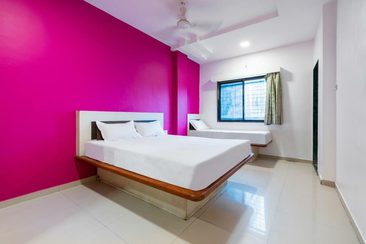 Spot On 42793 Hotel Gurukrupa Shirdi Dış mekan fotoğraf